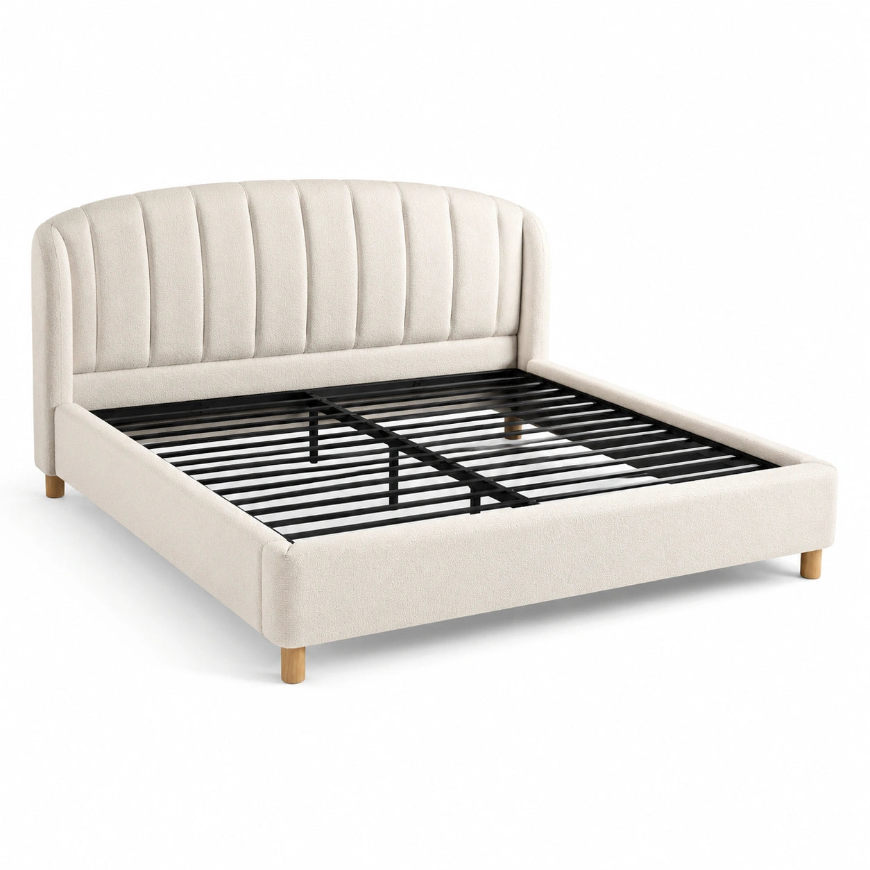 Letto matrimoniale imbottito in bouclé avorio, 196 x 216 x 112 cm, per materasso 180 x 200 cm, con rete nera e piedini marrone chiaro